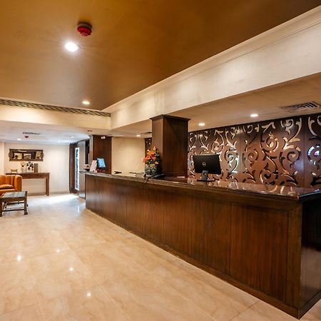 Hotel The Presidencia Bhubaneswar Exterior foto