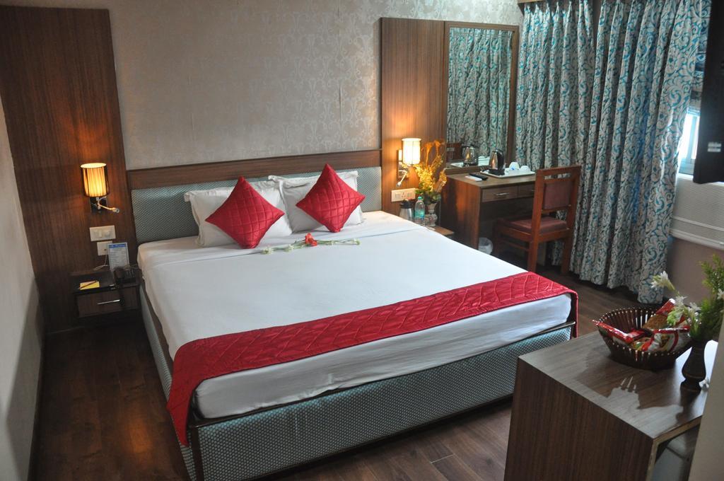 Hotel The Presidencia Bhubaneswar Habitación foto
