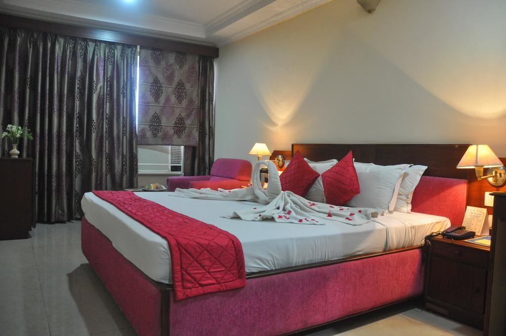 Hotel The Presidencia Bhubaneswar Habitación foto